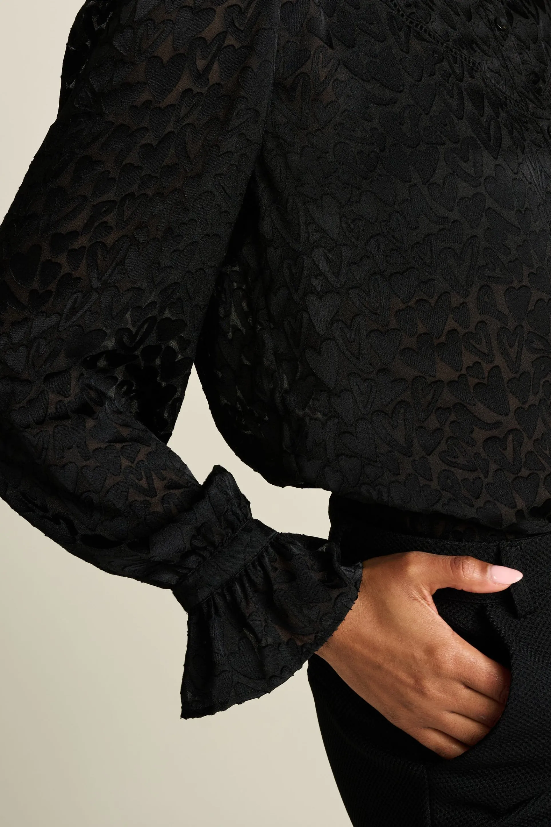 BLOUSE Hearts Black